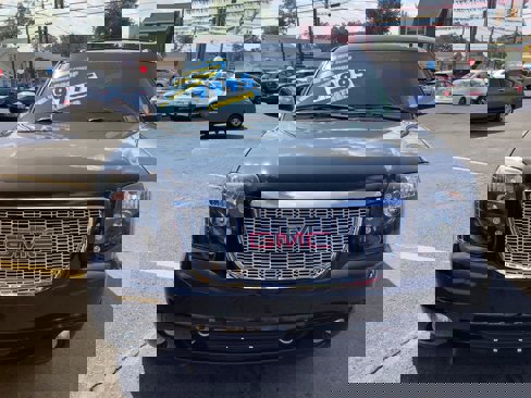 Used 2008 GMC Yukon XL SLT image 2