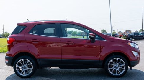 Used 2018 Ford EcoSport Titanium image 5
