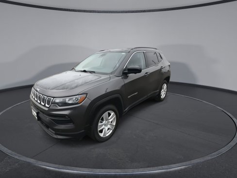 Used 2022 Jeep Compass Latitude w/ Convenience Group image 4