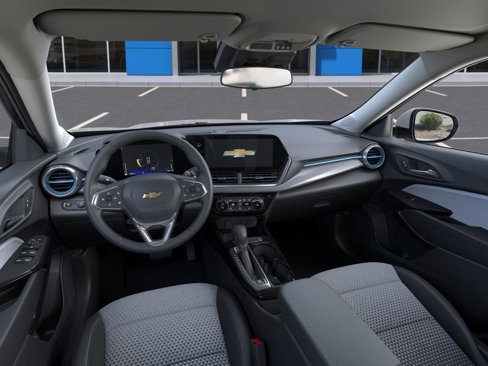 New 2025 Chevrolet Trax LT w/ Driver Confidence Package image 15