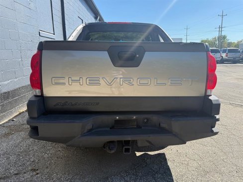 Used 2003 Chevrolet Avalanche 2WD image 17