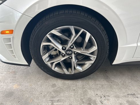 Used 2021 Hyundai Sonata SEL image 13