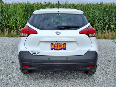 Used 2020 Nissan Kicks S image 27