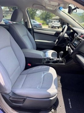 Used 2019 Subaru Outback 2.5i image 14