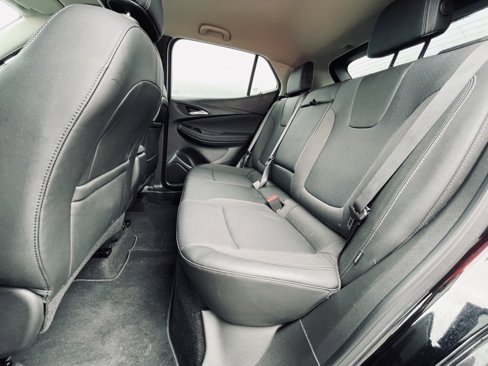 Used 2022 Buick Encore GX Select w/ Sport Touring Package image 24