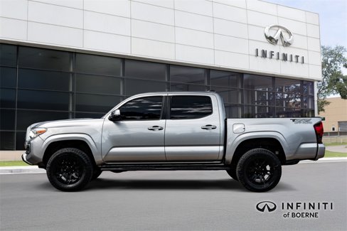 Used 2021 Toyota Tacoma SR image 4