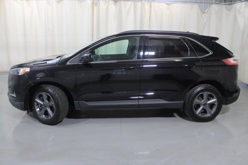 Certified 2022 Ford Edge SEL w/ Sport Appearance Package image 2