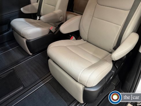 Used 2018 Toyota Sienna Limited Premium image 21