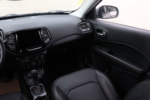 Used 2021 Jeep Compass Limited w/ Elite Exterior Group image 12