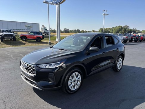 New 2025 Ford Escape Active image 3