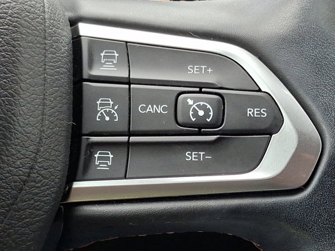 Certified 2022 Jeep Compass Limited image 21
