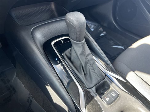 Used 2022 Toyota Corolla LE image 20