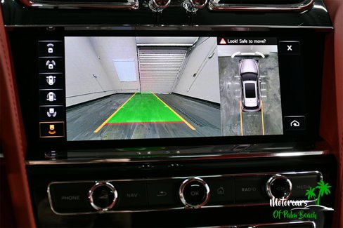 Used 2022 Bentley Bentayga image 34