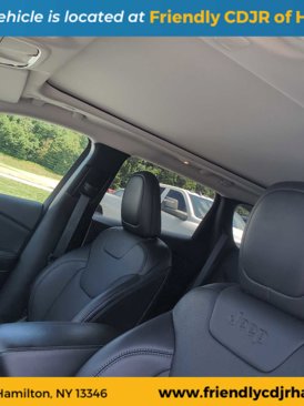 Used 2022 Jeep Cherokee Limited image 12