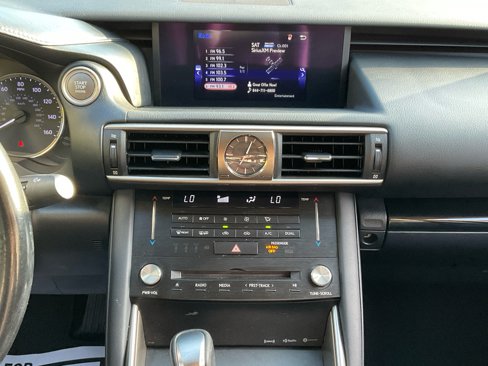Used 2017 Lexus IS 200t image 21