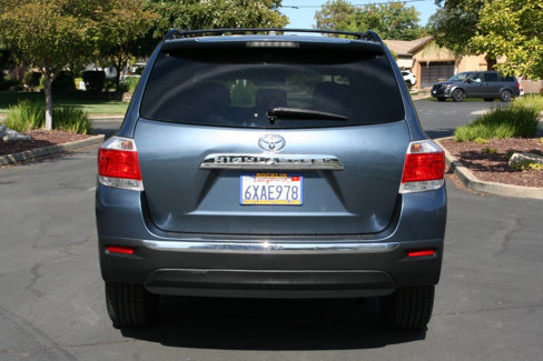 Used 2012 Toyota Highlander Limited image 9