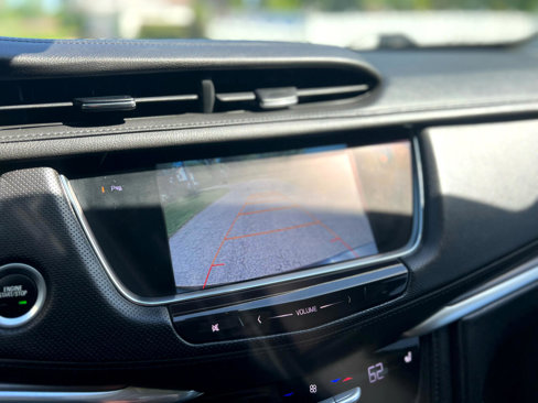 Used 2017 Cadillac XT5 Luxury w/ LPO, Wheel Lock Package image 17