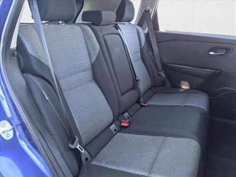 Used 2023 Nissan Rogue SV image 20