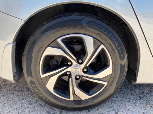 Used 2017 Honda Accord LX image 28