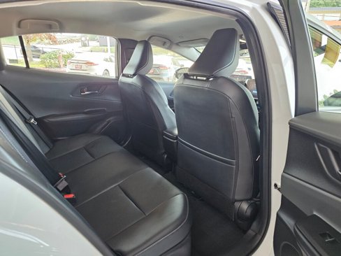 Used 2023 Toyota Prius XLE image 12