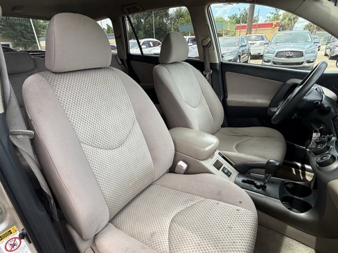 Used 2008 Toyota RAV4 4WD image 3