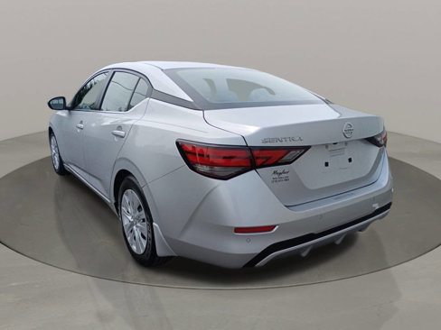 Used 2020 Nissan Sentra S image 4