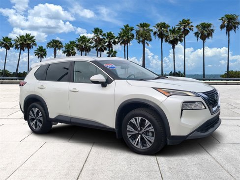 Used 2023 Nissan Rogue SV w/ SV Premium Package image 2