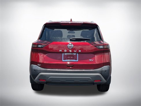 Used 2021 Nissan Rogue SV image 5