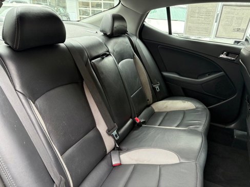 Used 2013 Kia Optima SX image 23