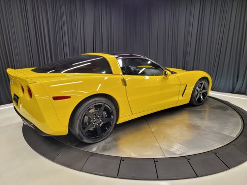 Used 2007 Chevrolet Corvette Coupe w/ Preferred Equipment Group image 12