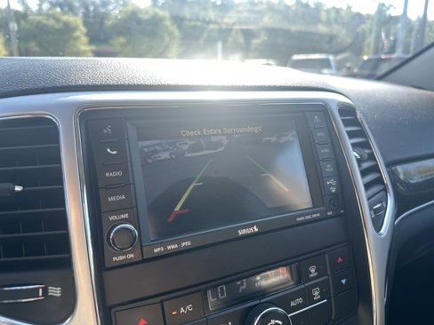 Used 2011 Jeep Grand Cherokee 70th Anniversary image 20