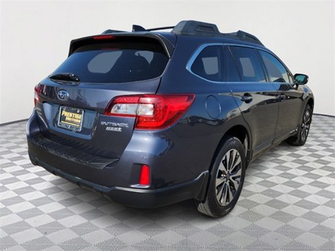 Used 2016 Subaru Outback 2.5i Limited image 7