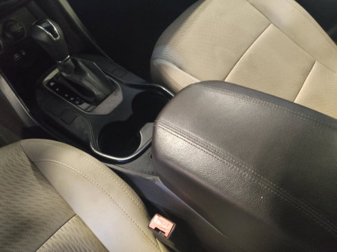 Used 2018 Hyundai Santa Fe Sport image 26