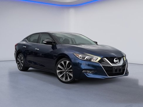 Used 2016 Nissan Maxima SR image 2