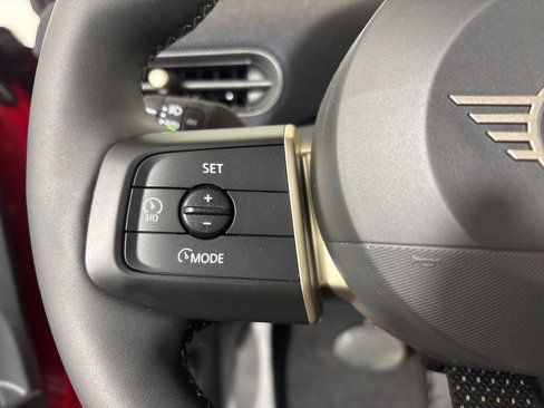 New 2025 MINI Cooper 2-Door Hardtop image 18