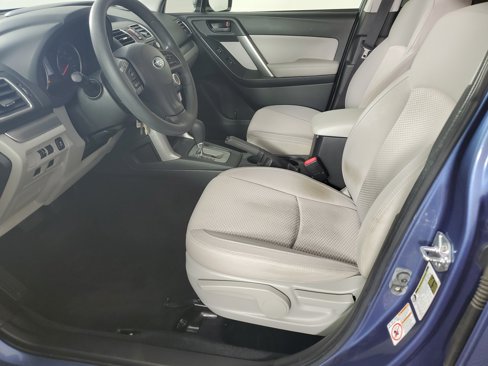 Used 2016 Subaru Forester 2.5i w/ Alloy Wheel Package image 11