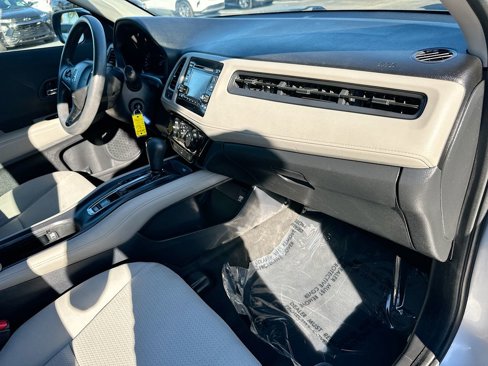 Used 2019 Honda HR-V LX image 27