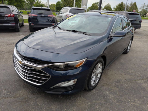 Used 2021 Chevrolet Malibu LT image 3
