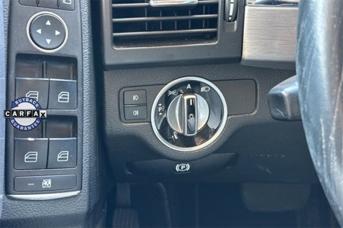 Used 2011 Mercedes-Benz GLK 350 4MATIC image 35