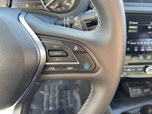 New 2025 INFINITI QX50 Luxe image 18