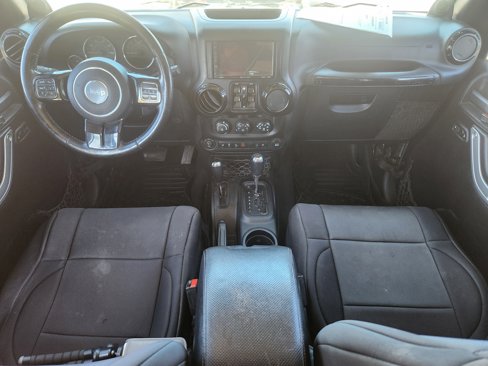 Used 2011 Jeep Wrangler Unlimited 70th Anniversary w/ Connectivity Group image 20