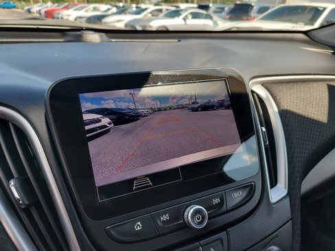 Used 2024 Chevrolet Malibu LT image 21