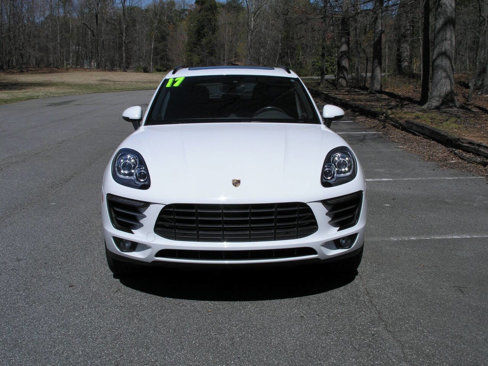 Used 2017 Porsche Macan image 2