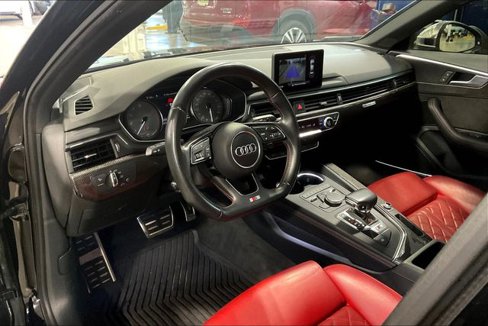 Used 2018 Audi S4 Premium Plus image 14