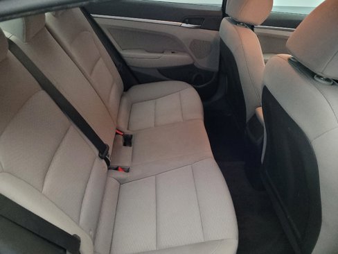 Used 2019 Hyundai Elantra SEL image 19