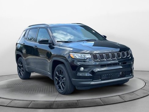 New 2025 Jeep Compass Latitude w/ Altitude Special Edition image 1