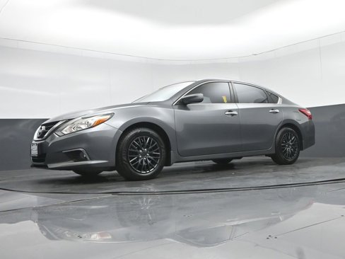 Used 2016 Nissan Altima 2.5 S w/ Power Driver Seat Package image 47
