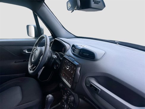 Used 2021 Jeep Renegade Latitude image 29