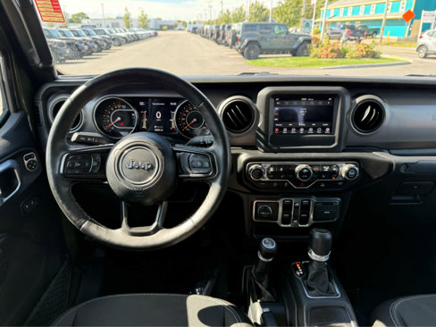 Used 2021 Jeep Gladiator Sport image 14