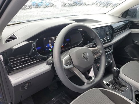 Used 2022 Volkswagen Taos S image 15